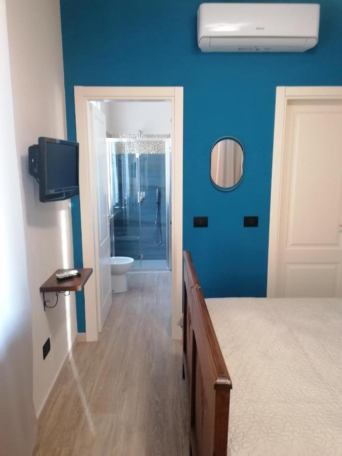 B&B Villa Preziosa Lago Maggiore Lesa Buitenkant foto
