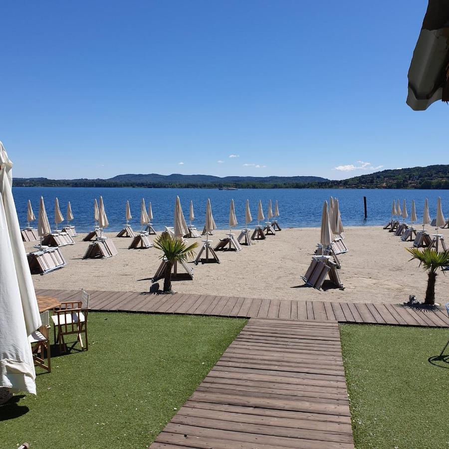 B&B Villa Preziosa Lago Maggiore Lesa Buitenkant foto