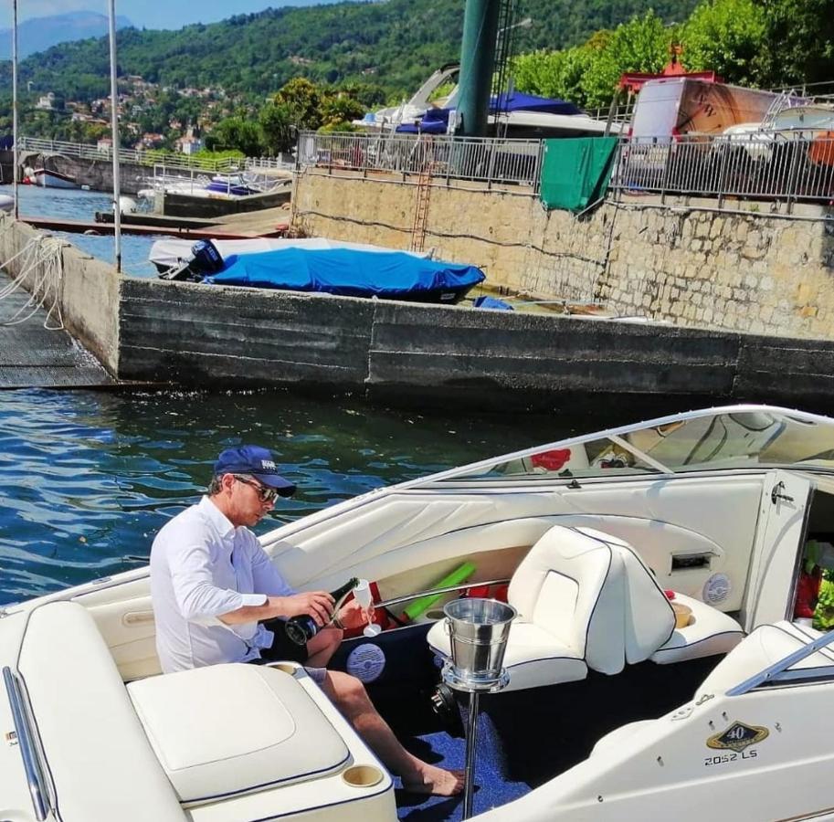 B&B Villa Preziosa Lago Maggiore Lesa Buitenkant foto