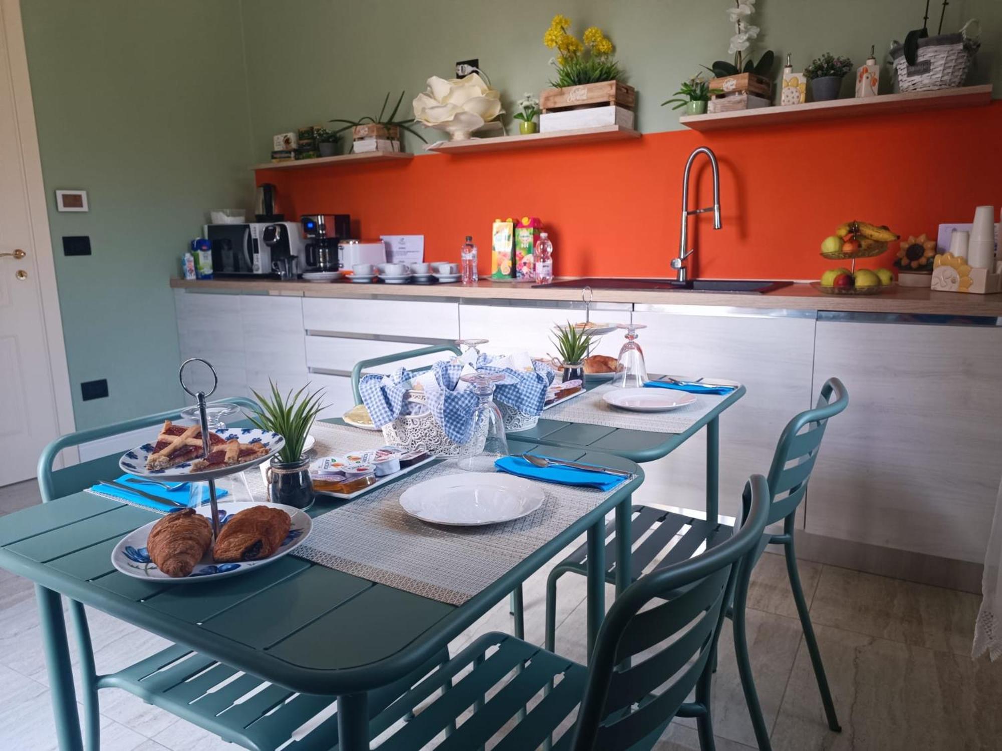 B&B Villa Preziosa Lago Maggiore Lesa Buitenkant foto